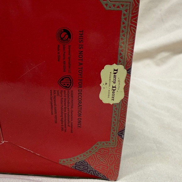 Warner Bros NEW OPEN BOX HARRY POTTER FIGURE - W/STAND TABLE TOP WARNER BROS. - Picture 7 of 7